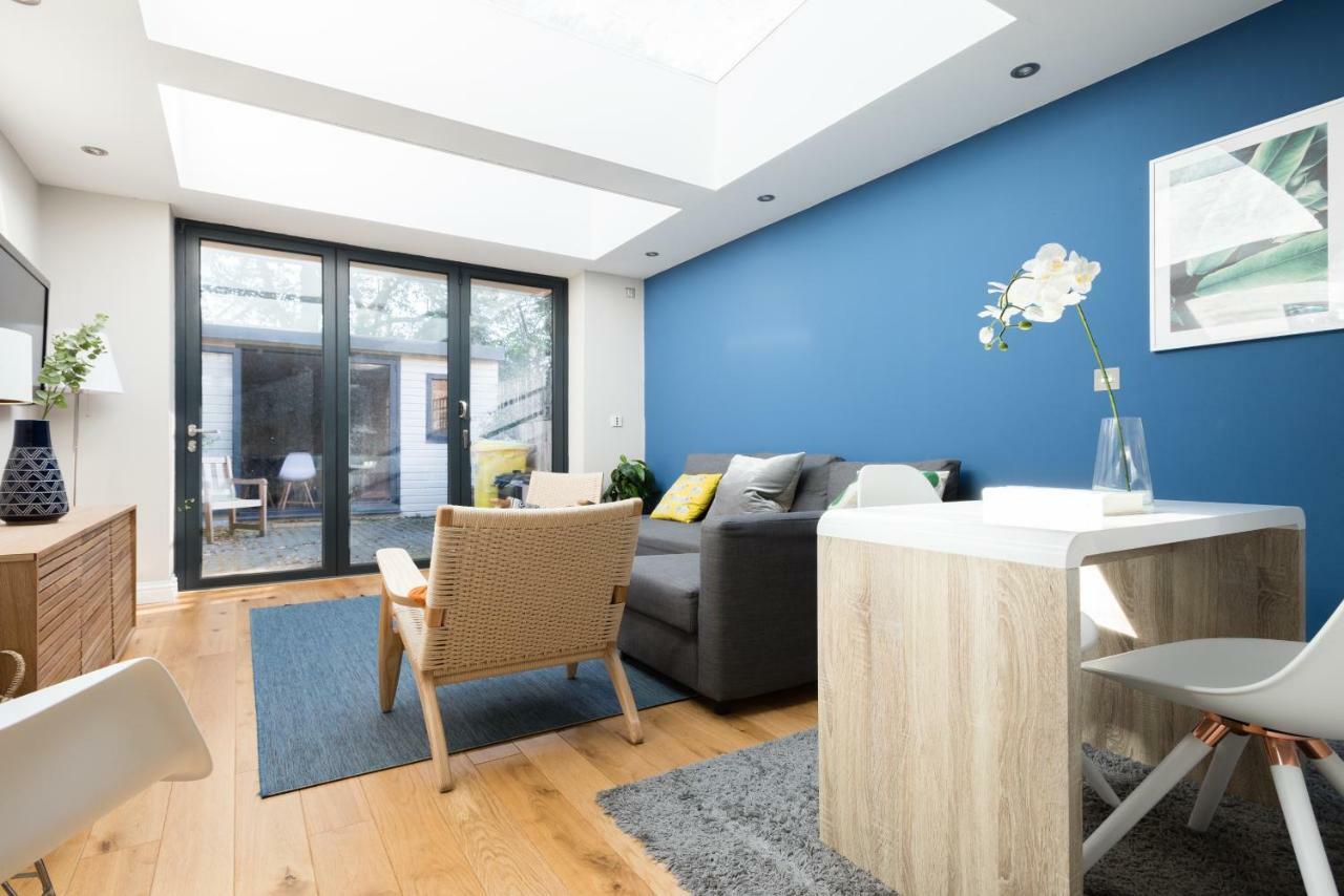The Navy Court - Scandinavian Inspired 4Bdr Home Оксфорд Экстерьер фото