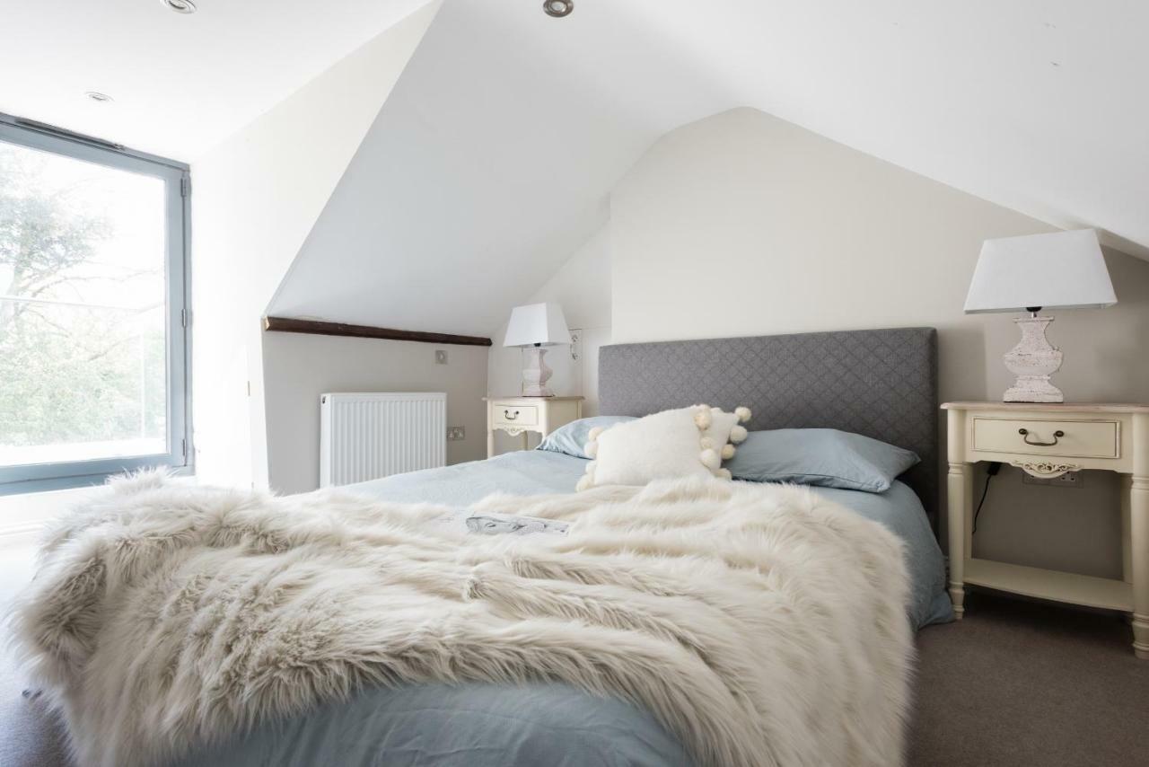 The Navy Court - Scandinavian Inspired 4Bdr Home Оксфорд Экстерьер фото