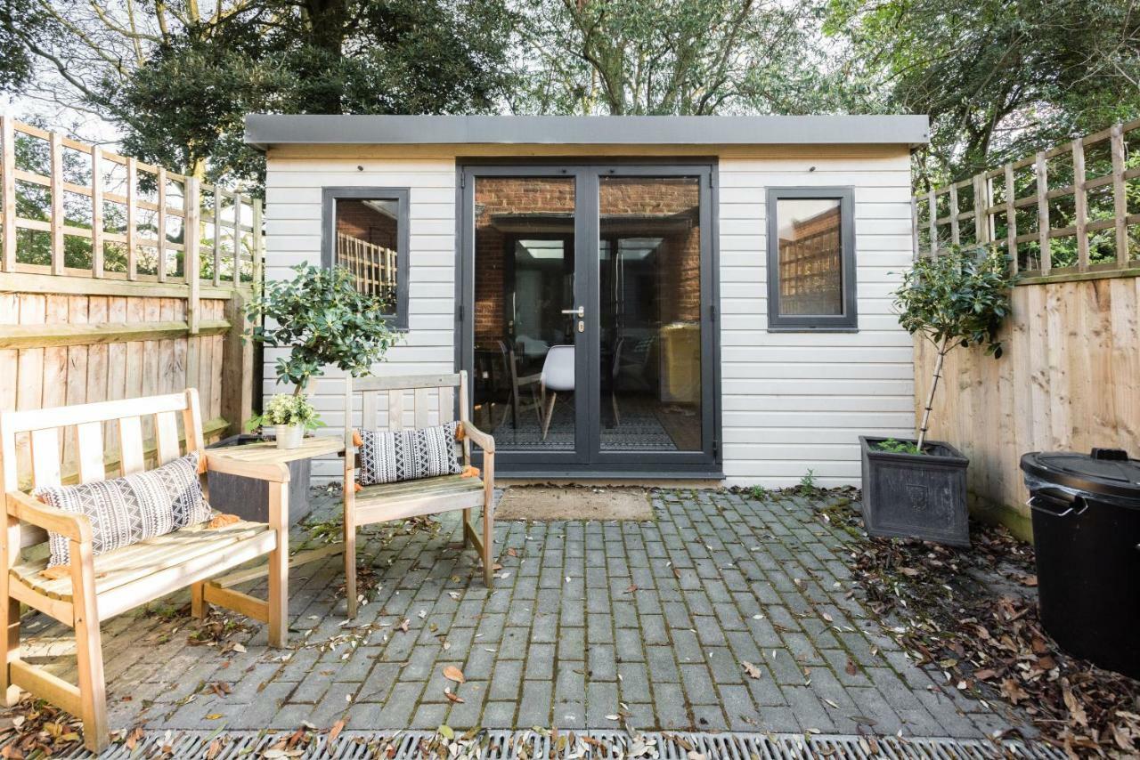 The Navy Court - Scandinavian Inspired 4Bdr Home Оксфорд Экстерьер фото